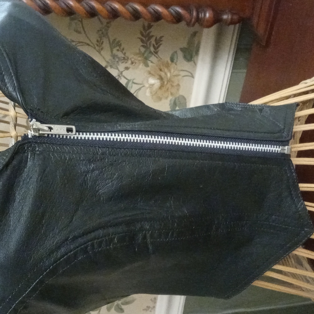 HOT LEATHERS XXS Genuine Black Leather Halter Top Motorcycle Vest - Picture 7 of 13